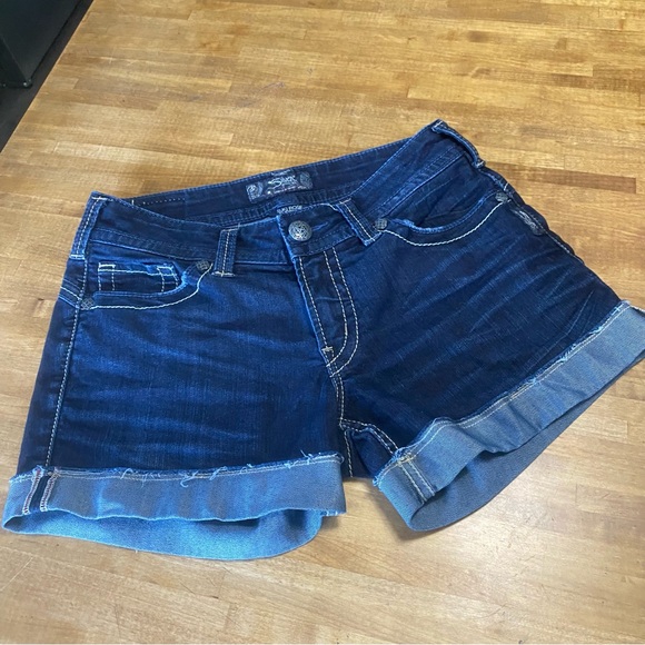 Silver Jeans Dark Blue Jean Shorts 29 - Picture 1 of 7